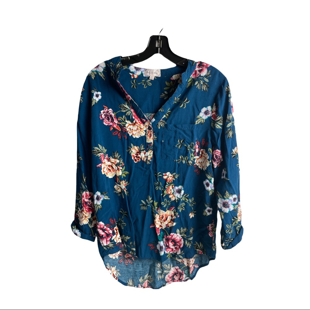 Bailey & Chloe Bermuda Blue Floral High Low 3/4 Sleeve Blouse Size Medium